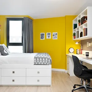 https://student-castle.edinburghhotelsuk.org